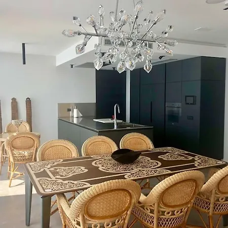 Casa Amore Colonno Villa *